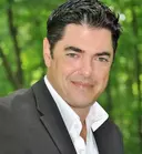 Christopher McFarlane, Waterloo, Real Estate Agent